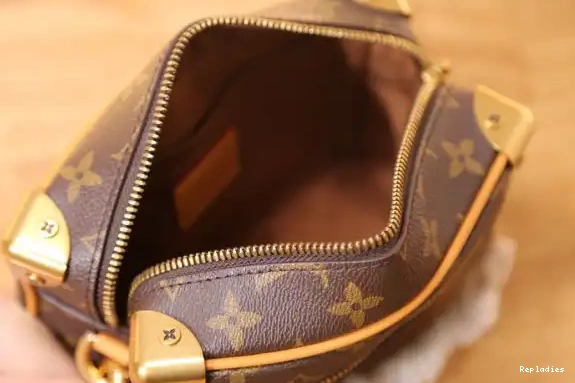 Cheap LOUIS VUITTON TRUNK MINI SOFT 0615
